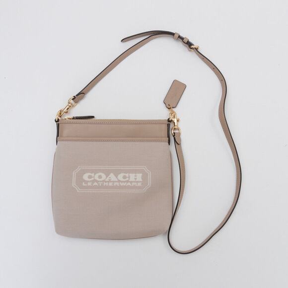 COACH Badge Jacquard Kitt Crossbody Chalk Taupe (Pre-owned/as pictured) - Picture 1 of 2